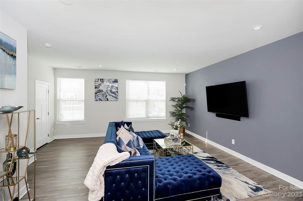 Trinity Townes - Residential