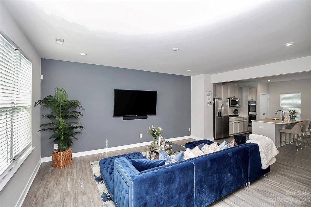 Trinity Townes - Residential