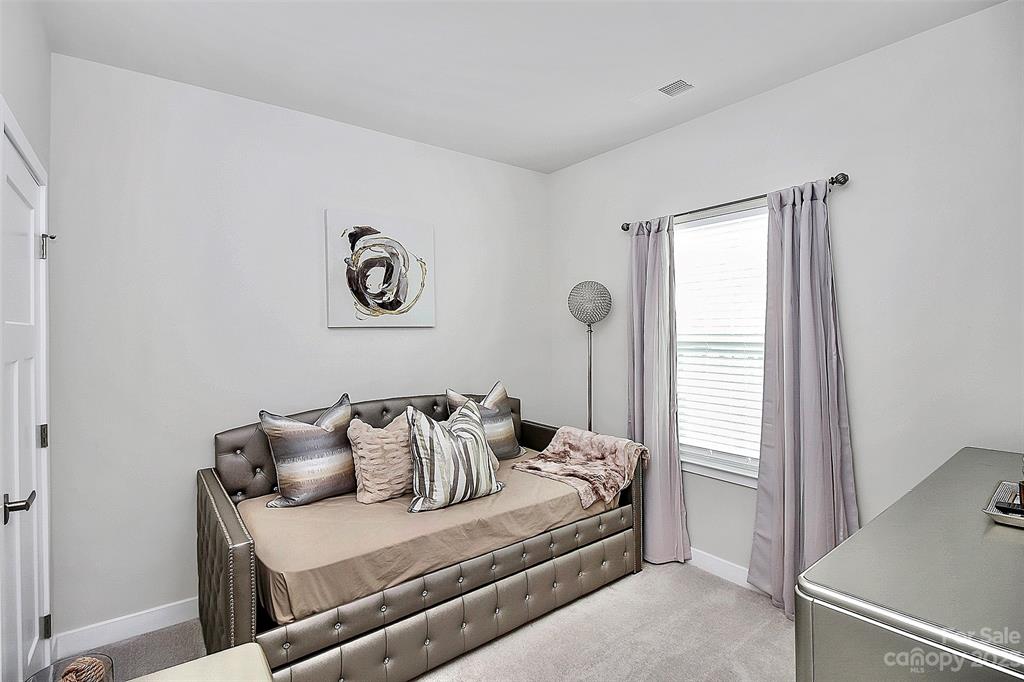 Trinity Townes - Residential