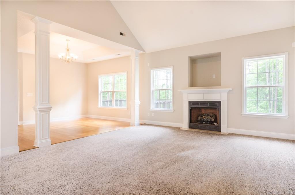 Cobblestone Village - Residential