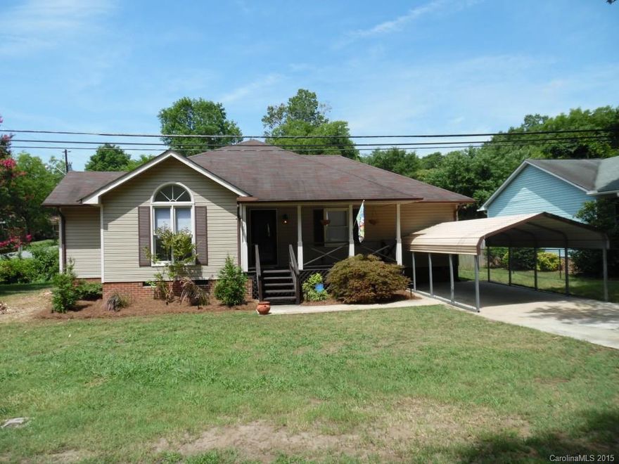 Nicely updated home with new carpet, new light fixtures and ceiling fans, new stainless steel appliances in kitchen including dishwasher, electric range/oven, microwave and refrigerator. Icludes carport and storage shed. Kitchen is open to large family room.