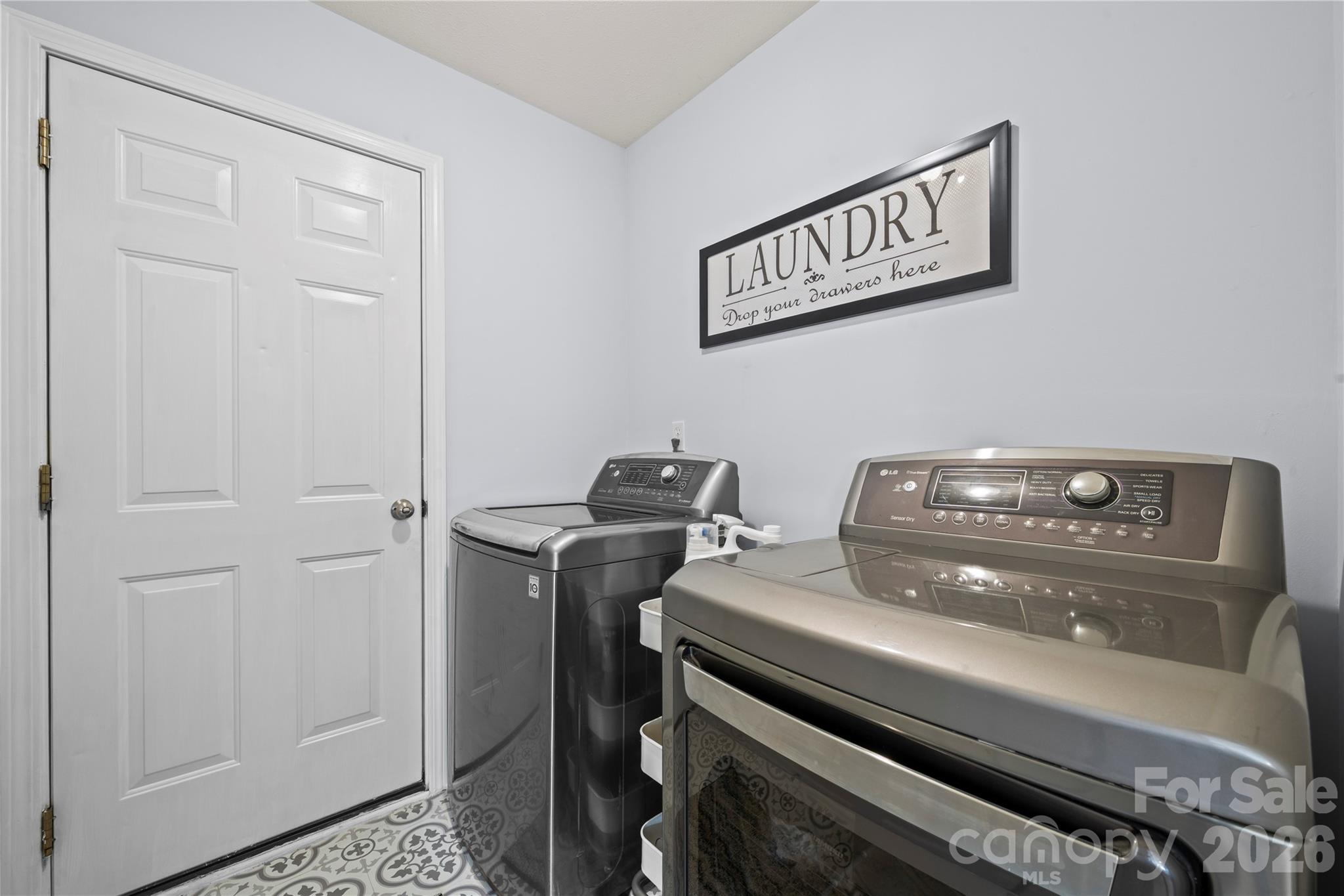 Curtis Pond - Residential