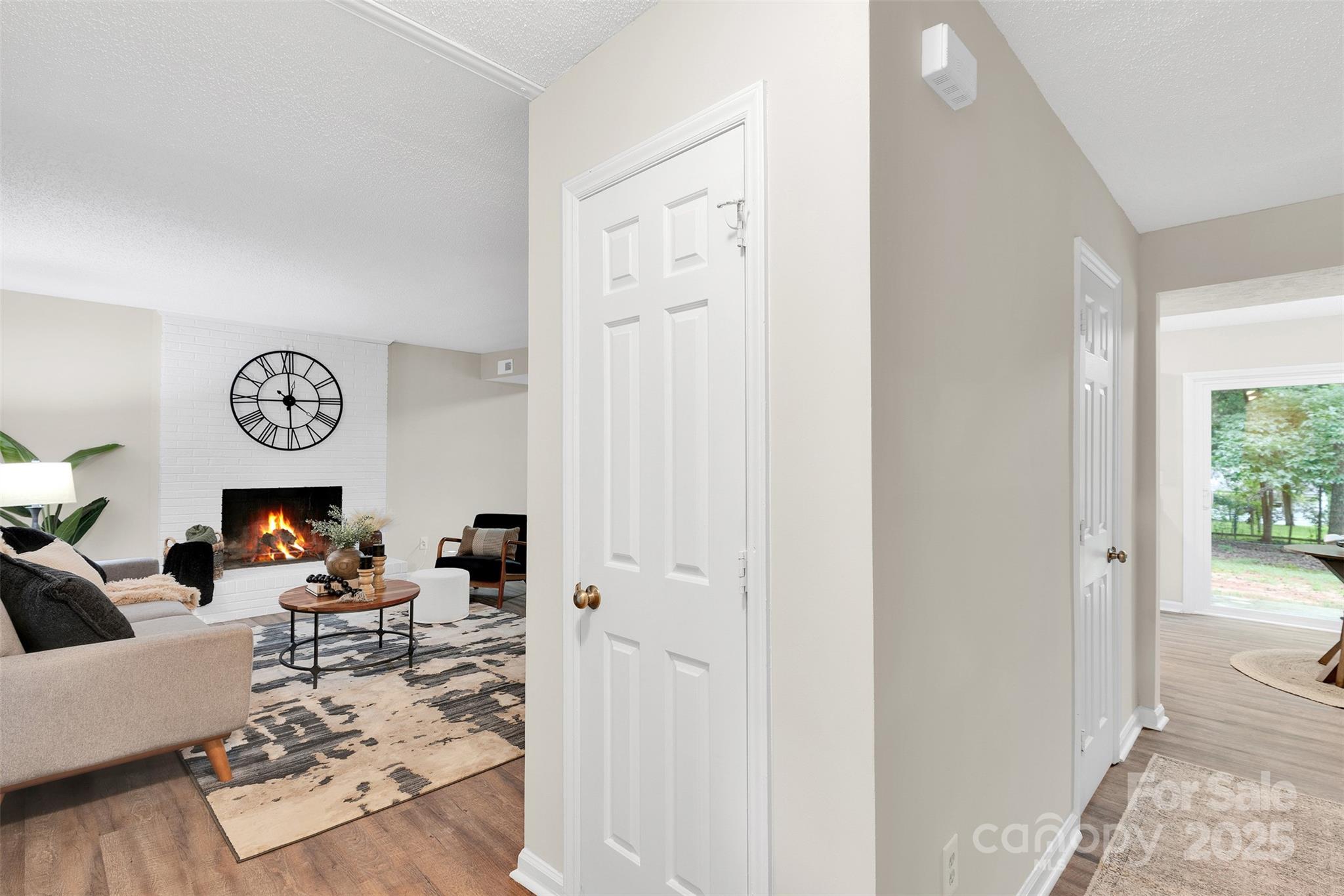6648 Pinta Court