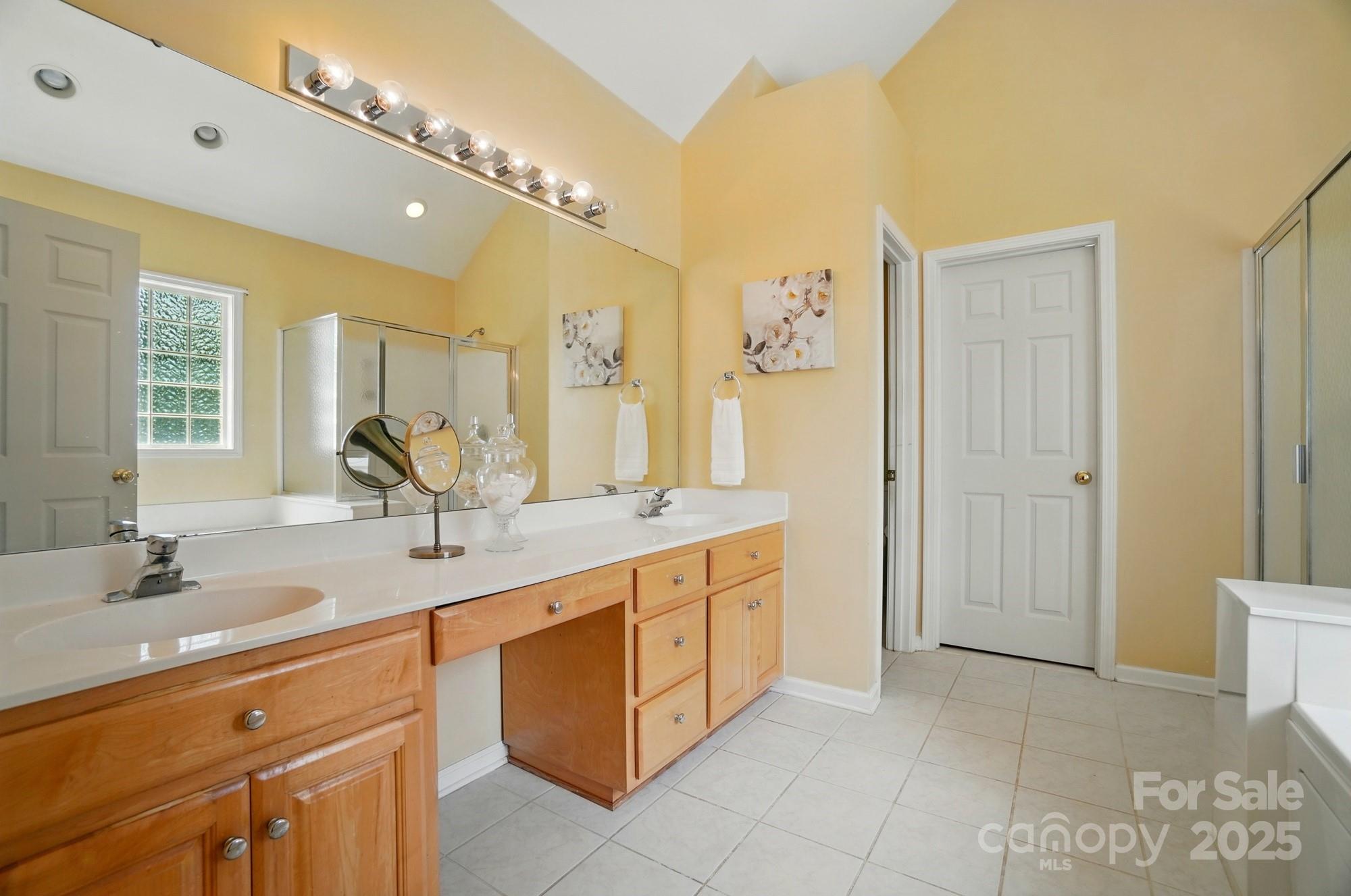 Hampton Ridge - Residential