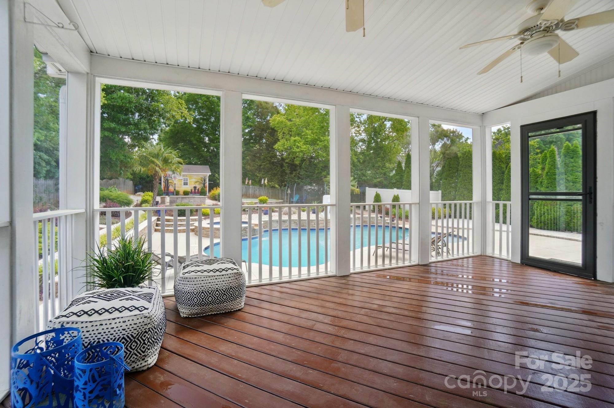 Hampton Ridge - Residential