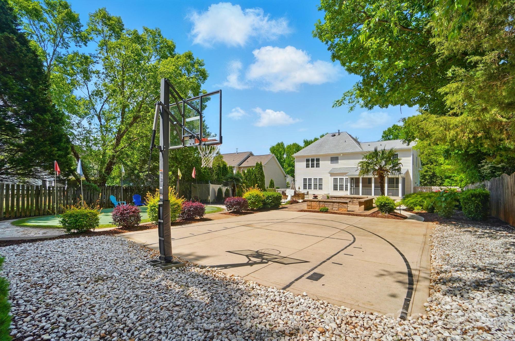 Hampton Ridge - Residential