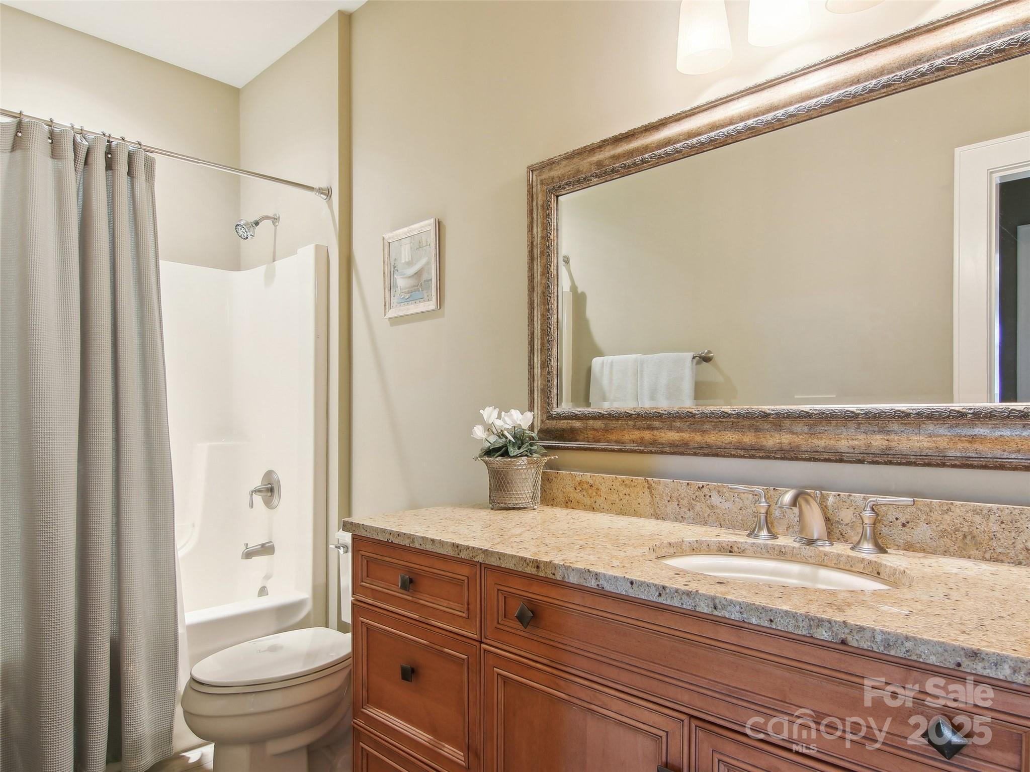 Cobblestone Village - Residential