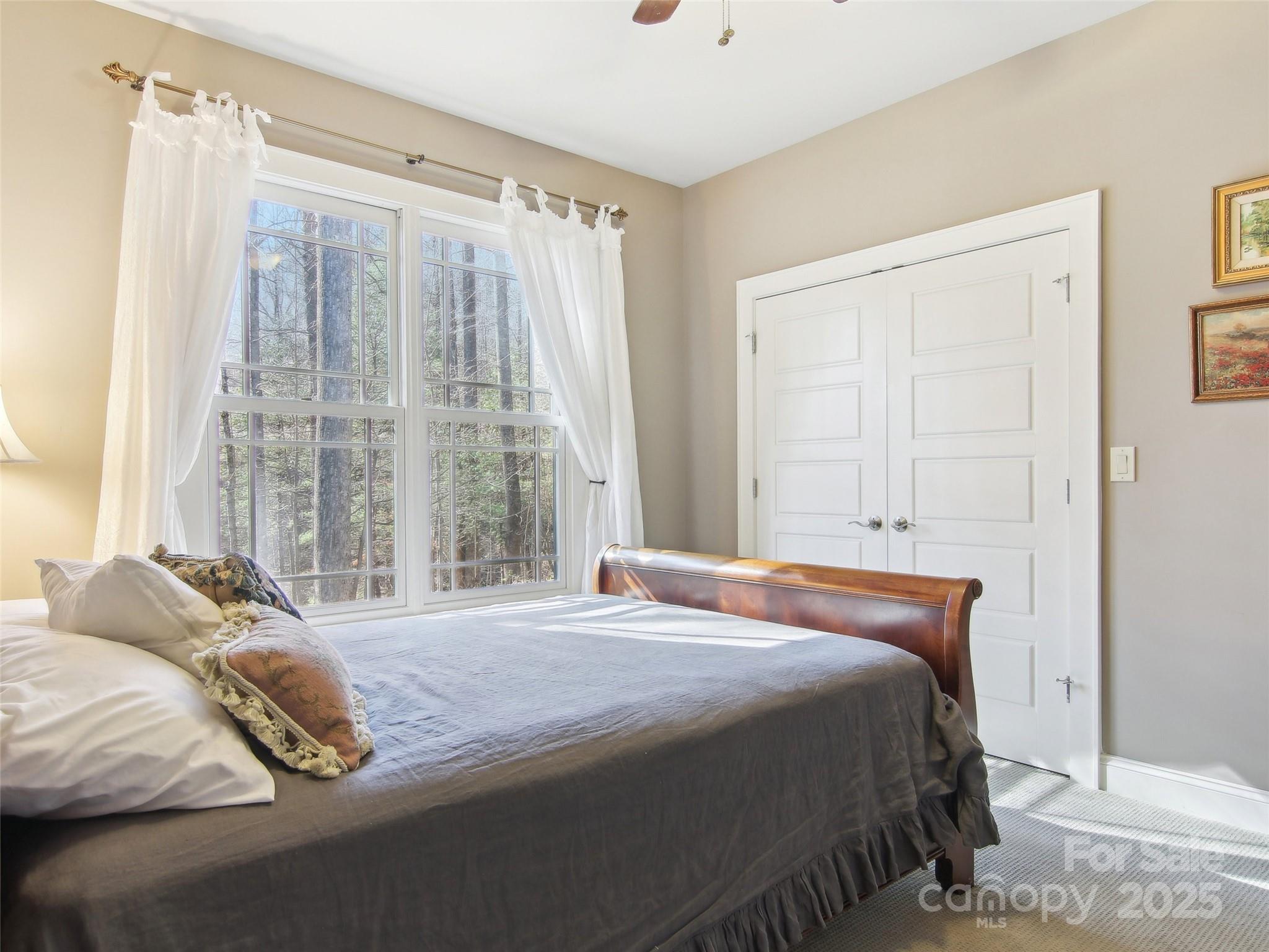 Cobblestone Village - Residential