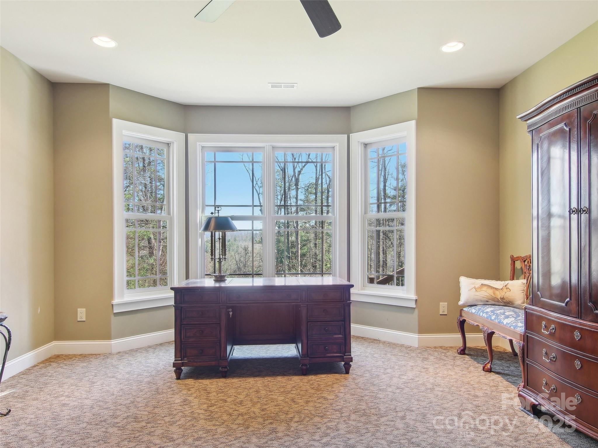 Cobblestone Village - Residential