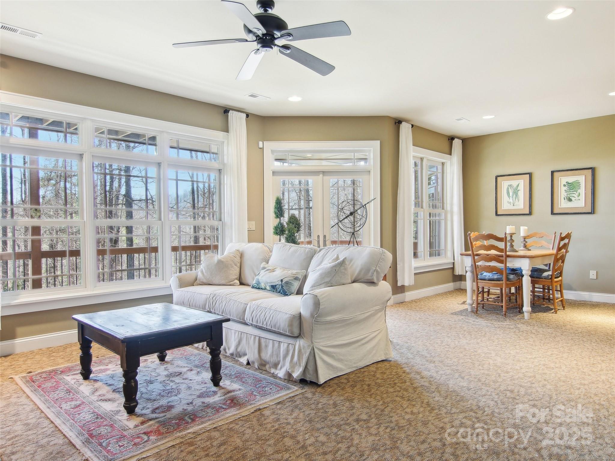 Cobblestone Village - Residential