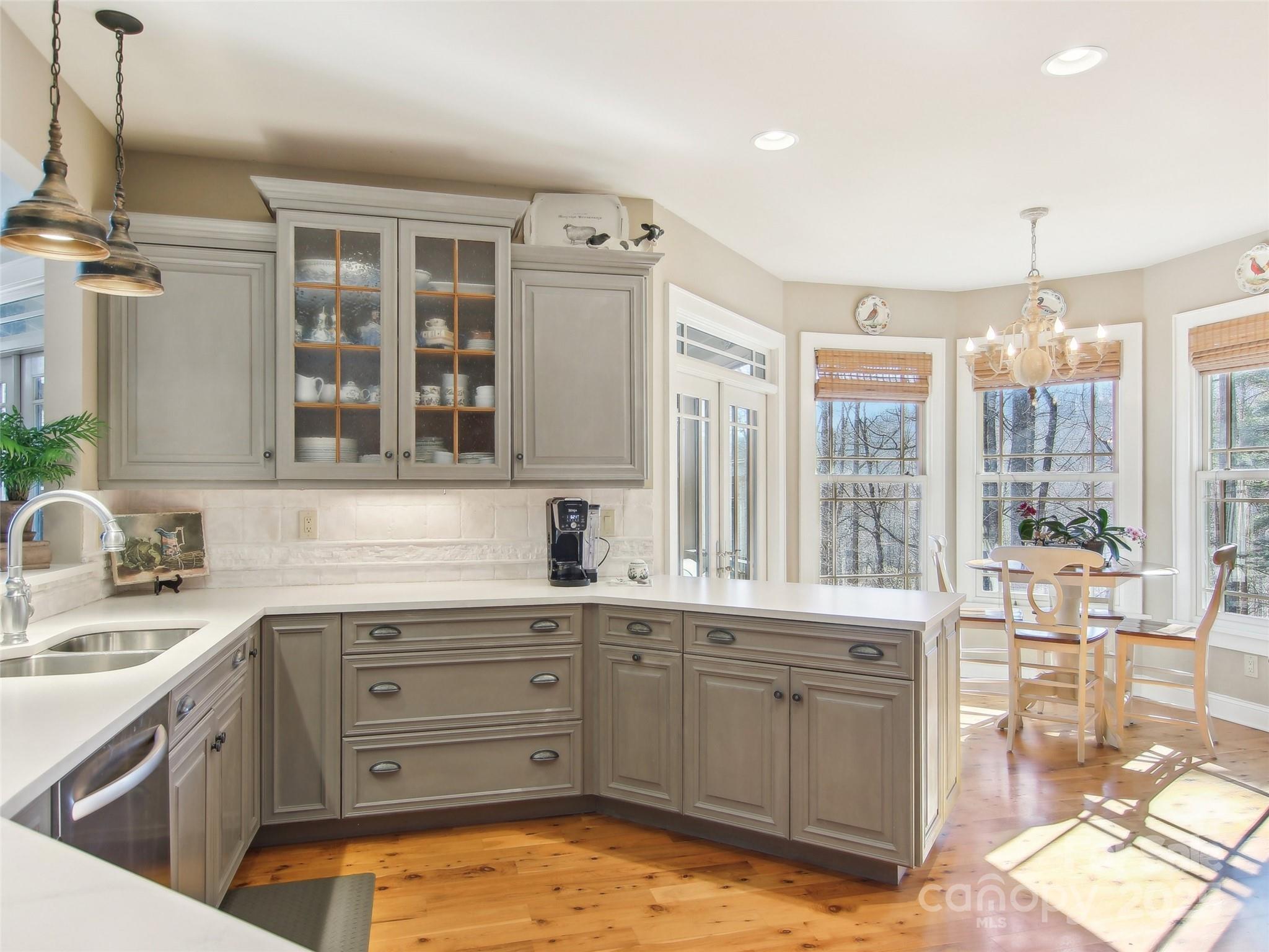 Cobblestone Village - Residential