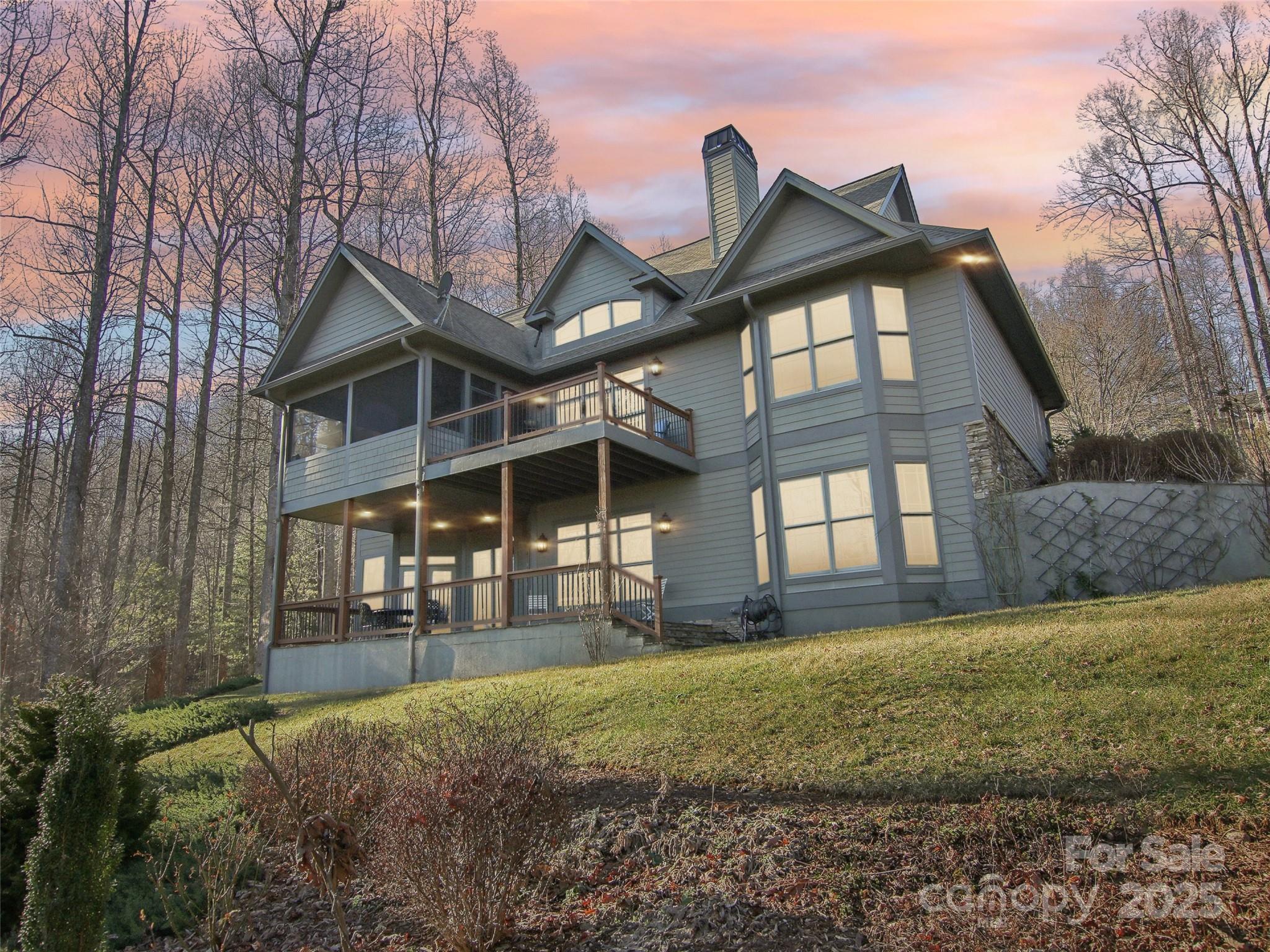 Cobblestone Village - Residential