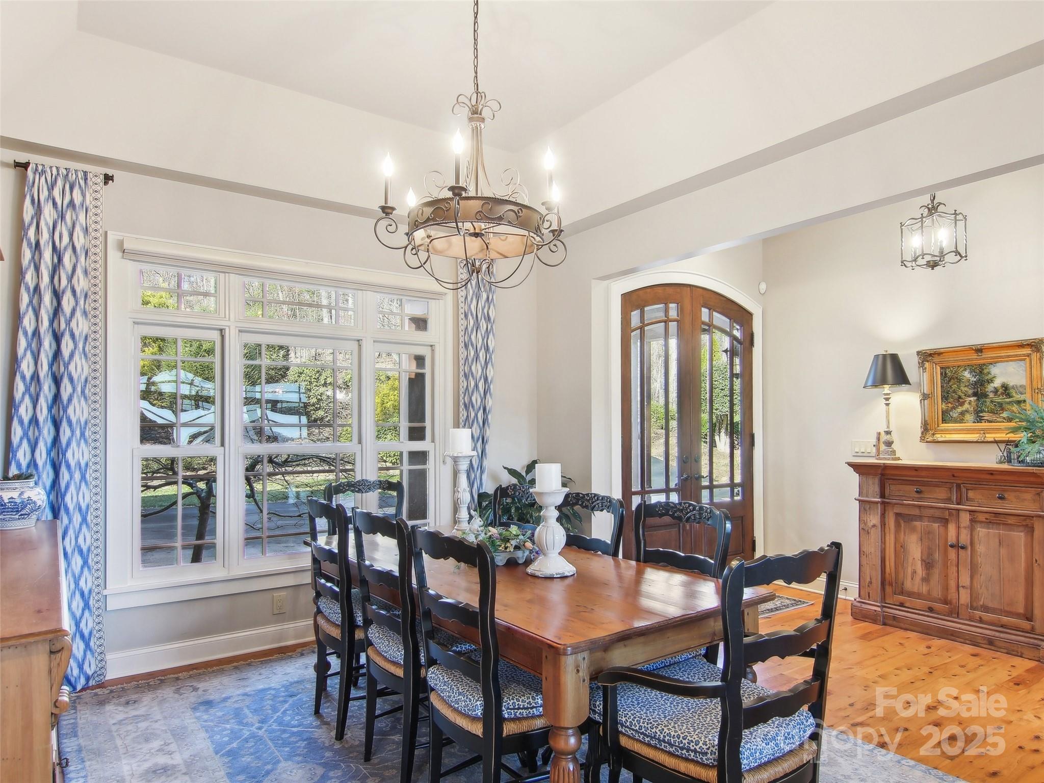 Cobblestone Village - Residential