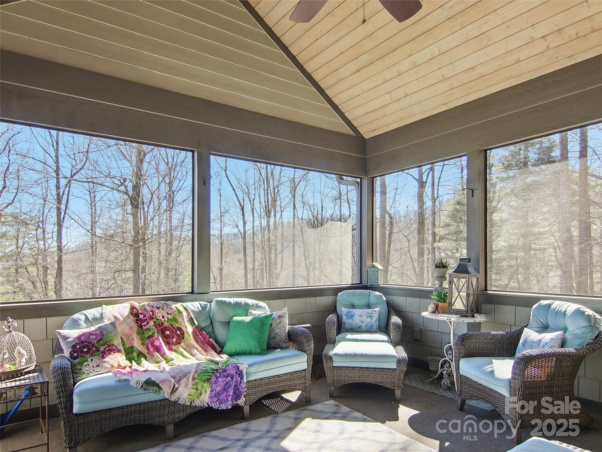 Cobblestone Village - Residential