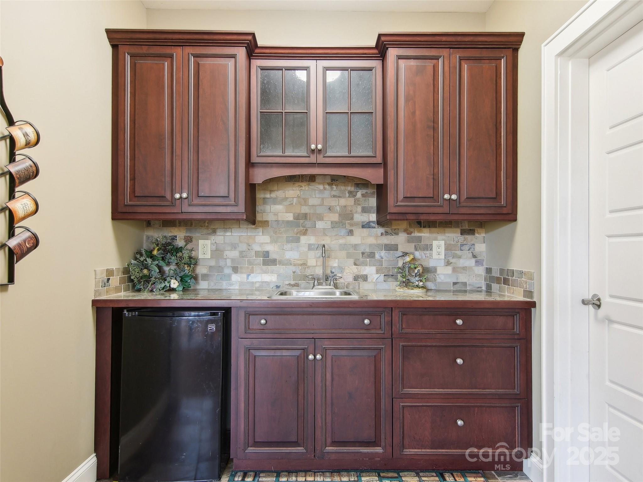 Cobblestone Village - Residential