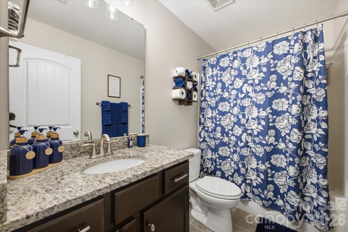 The Vineyards on Lake Wylie - Residential