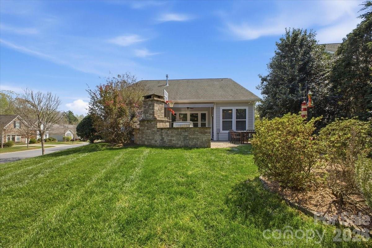 The Vineyards on Lake Wylie - Residential