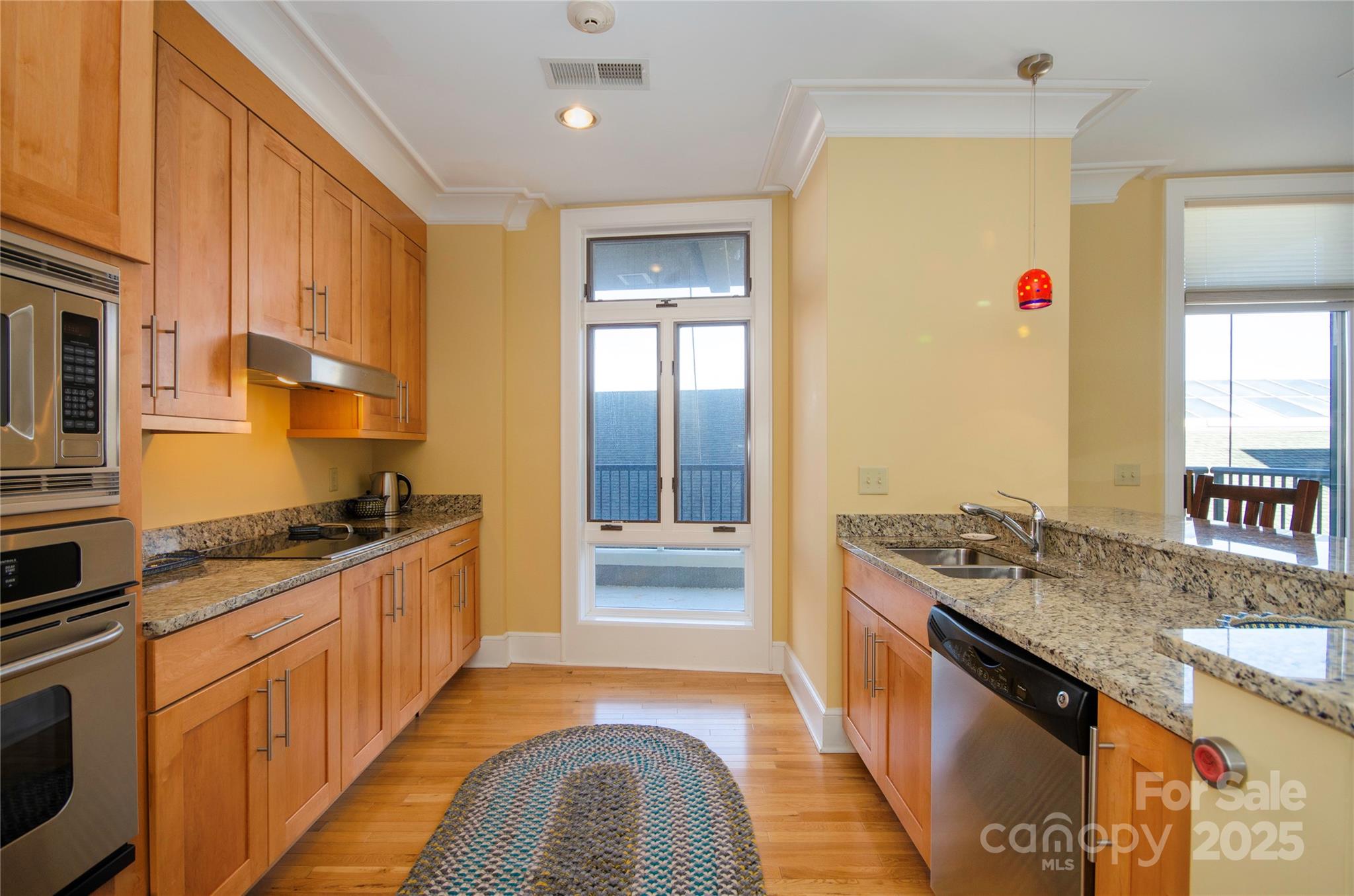 21 Battery Park Avenue 406