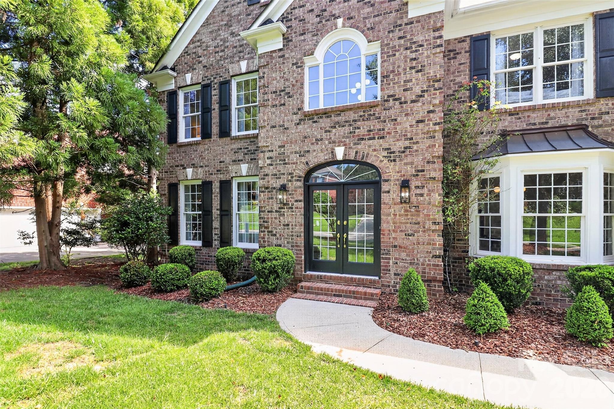 2307 Keara Way