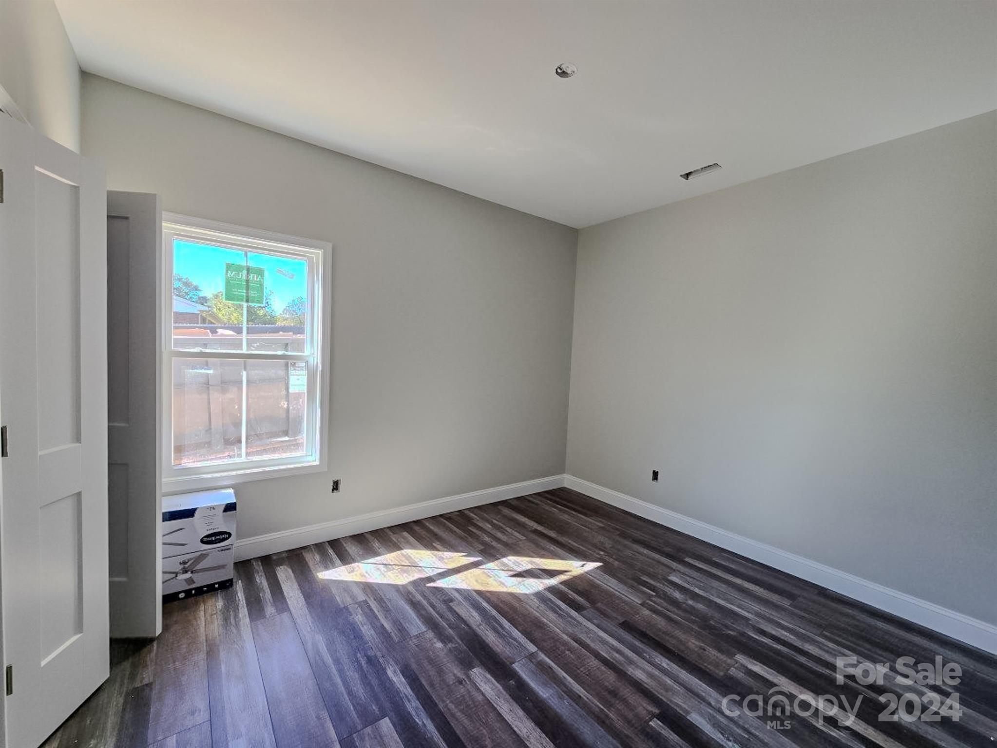 Lake Terrace - Residential