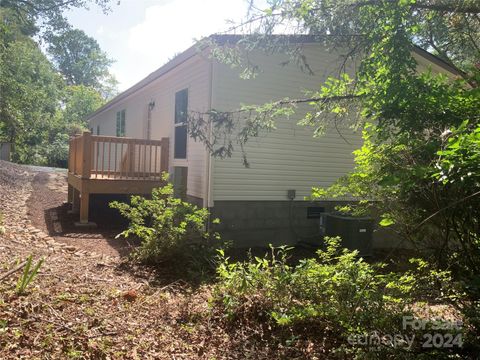 A home in Hendersonville