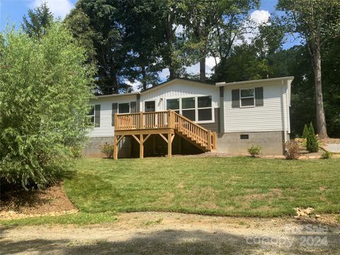 A home in Hendersonville