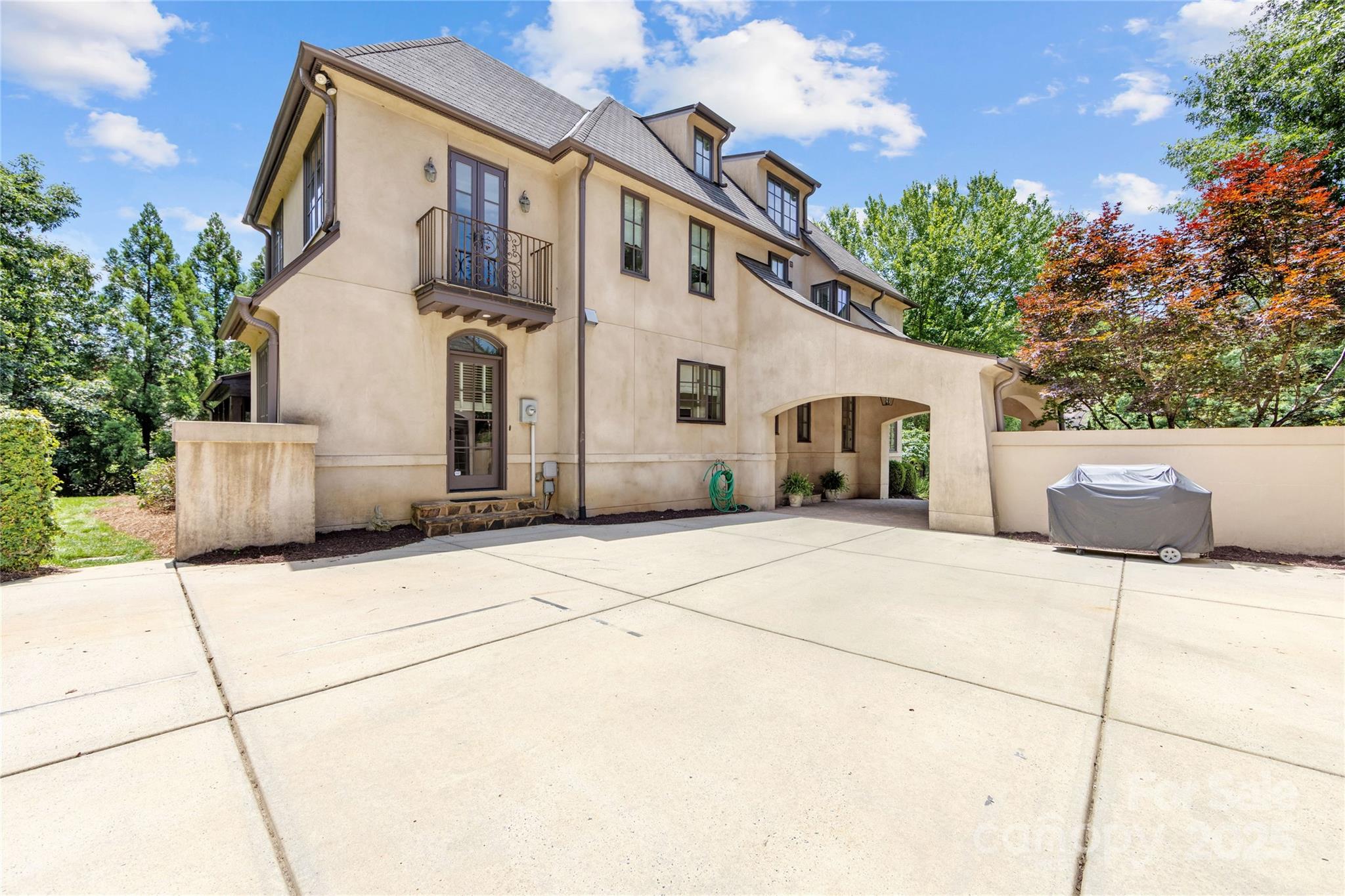 The Forest - Residential