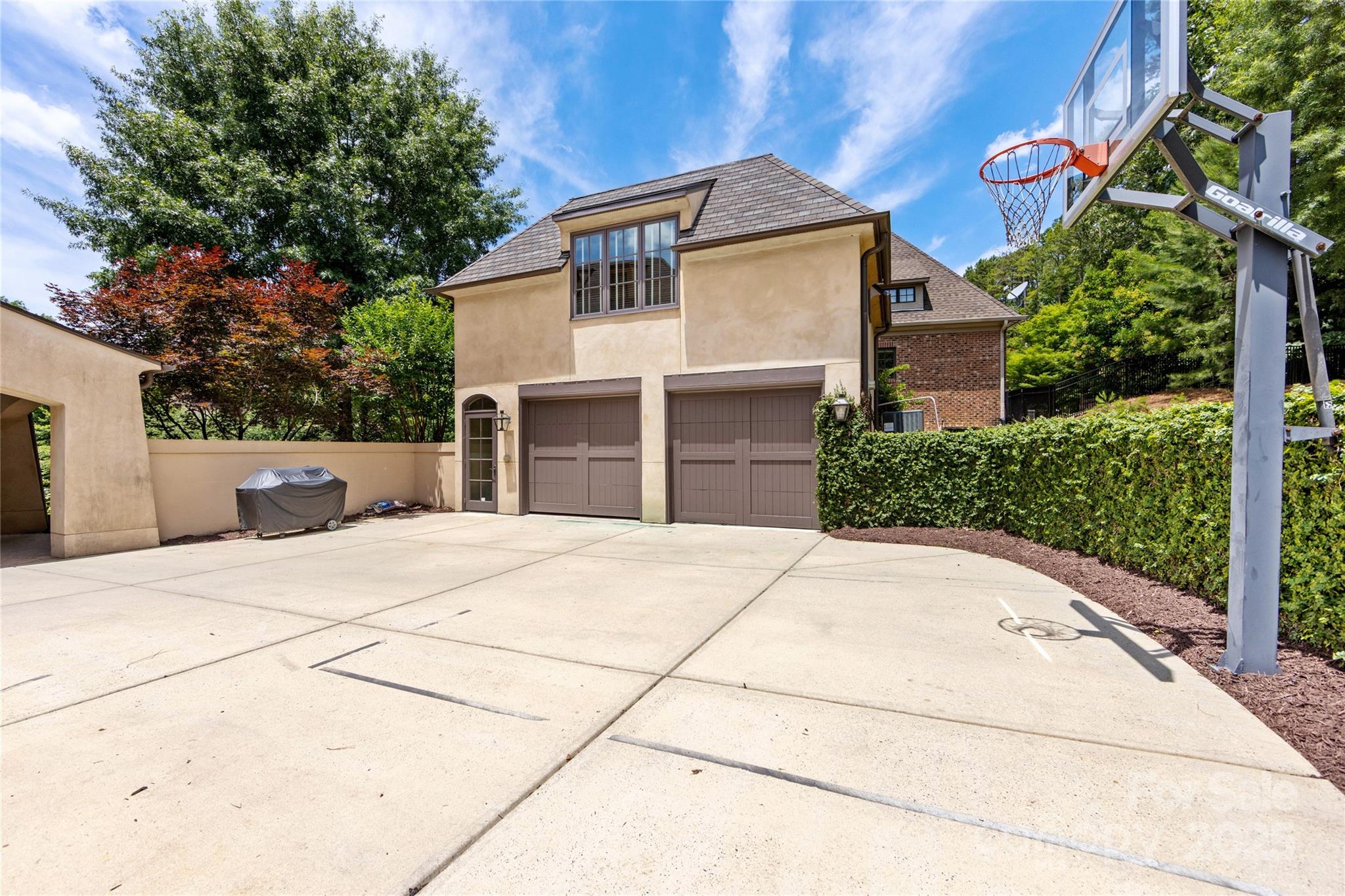 The Forest - Residential