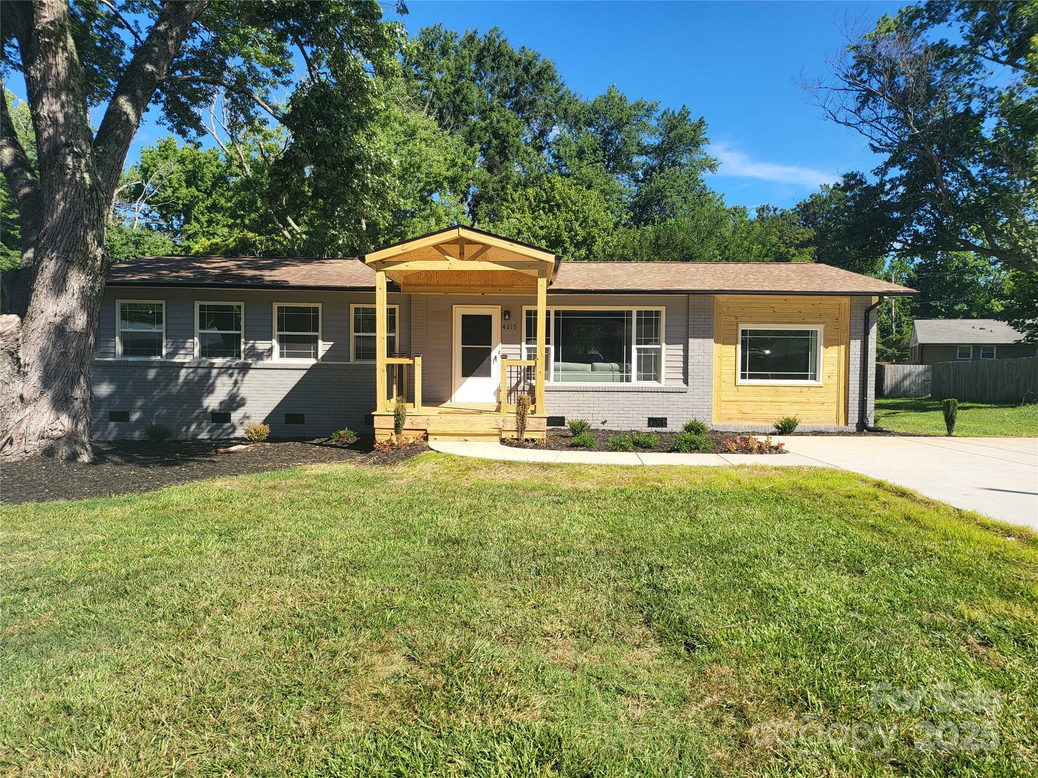 4219 Tipperary Place