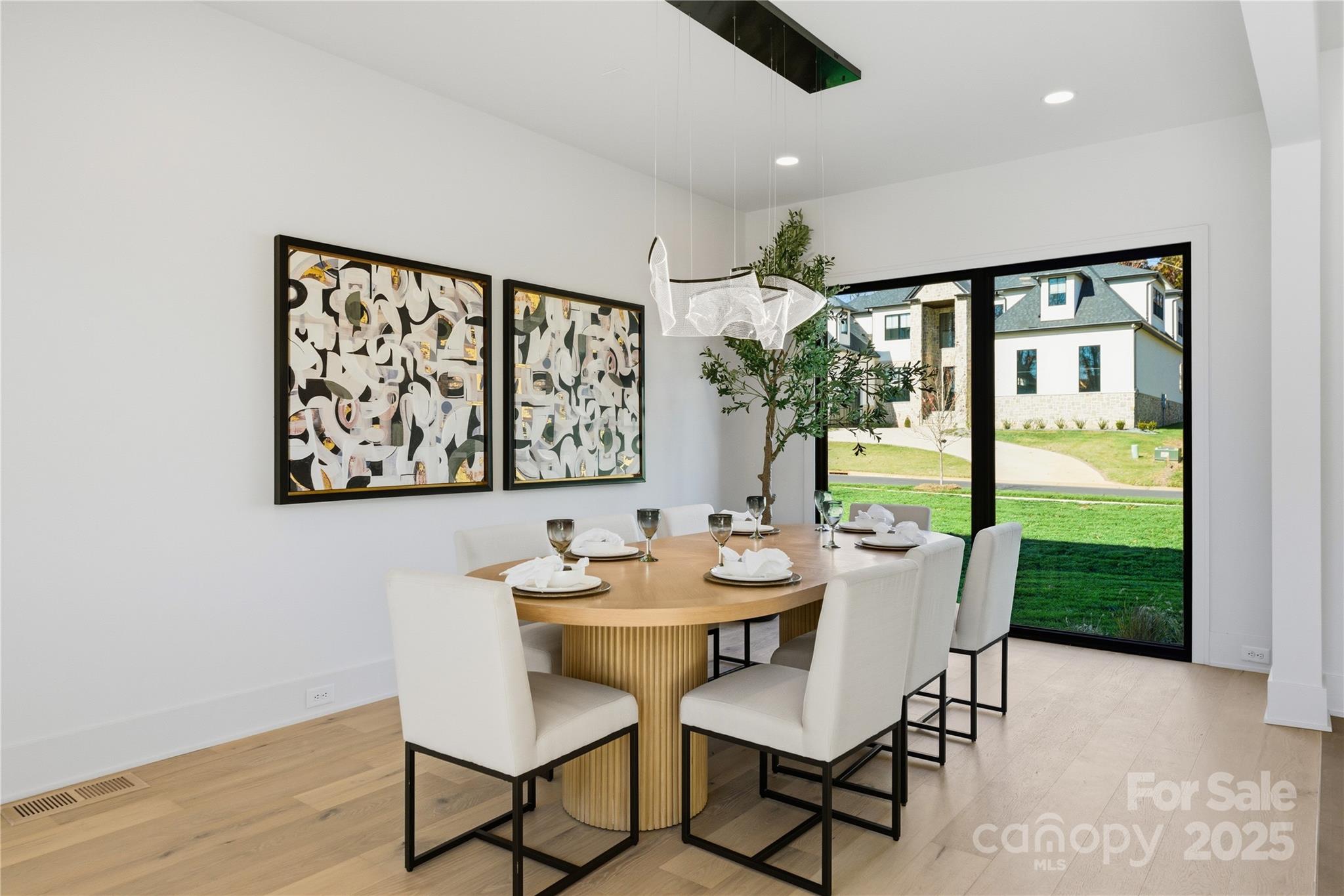 Twin Lakes - Residential