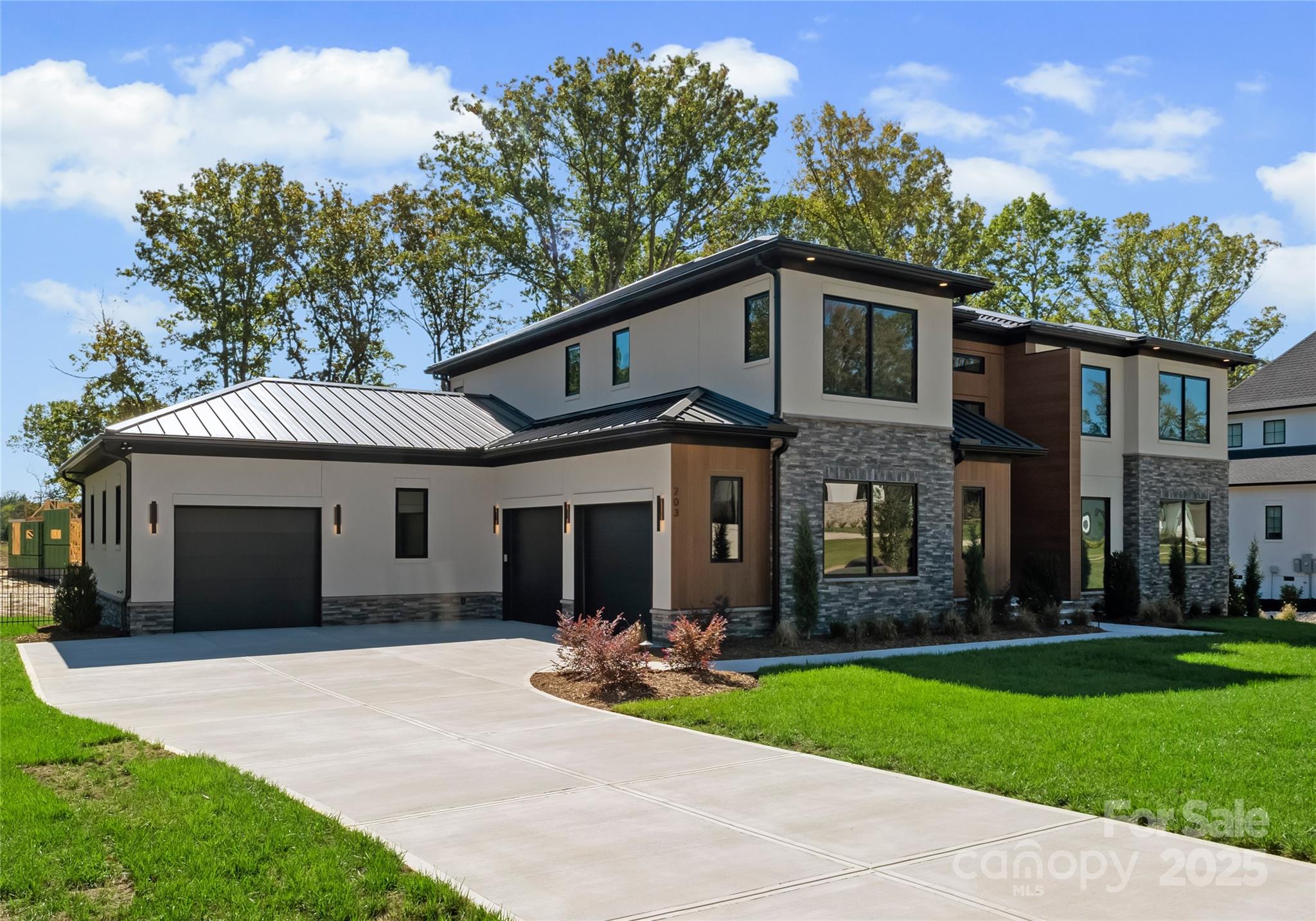 203 Sugar Maple Lane 23