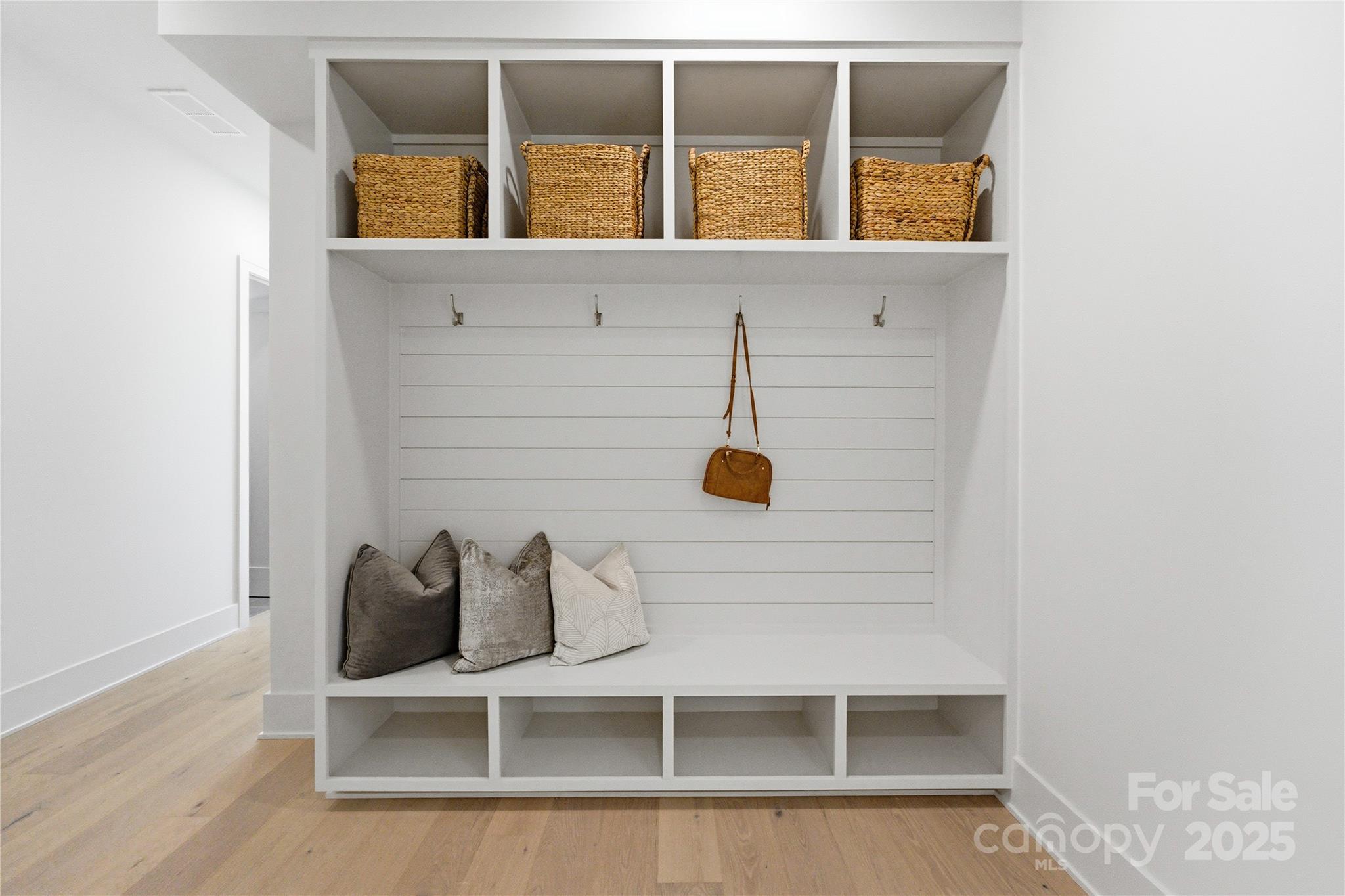 Twin Lakes - Residential