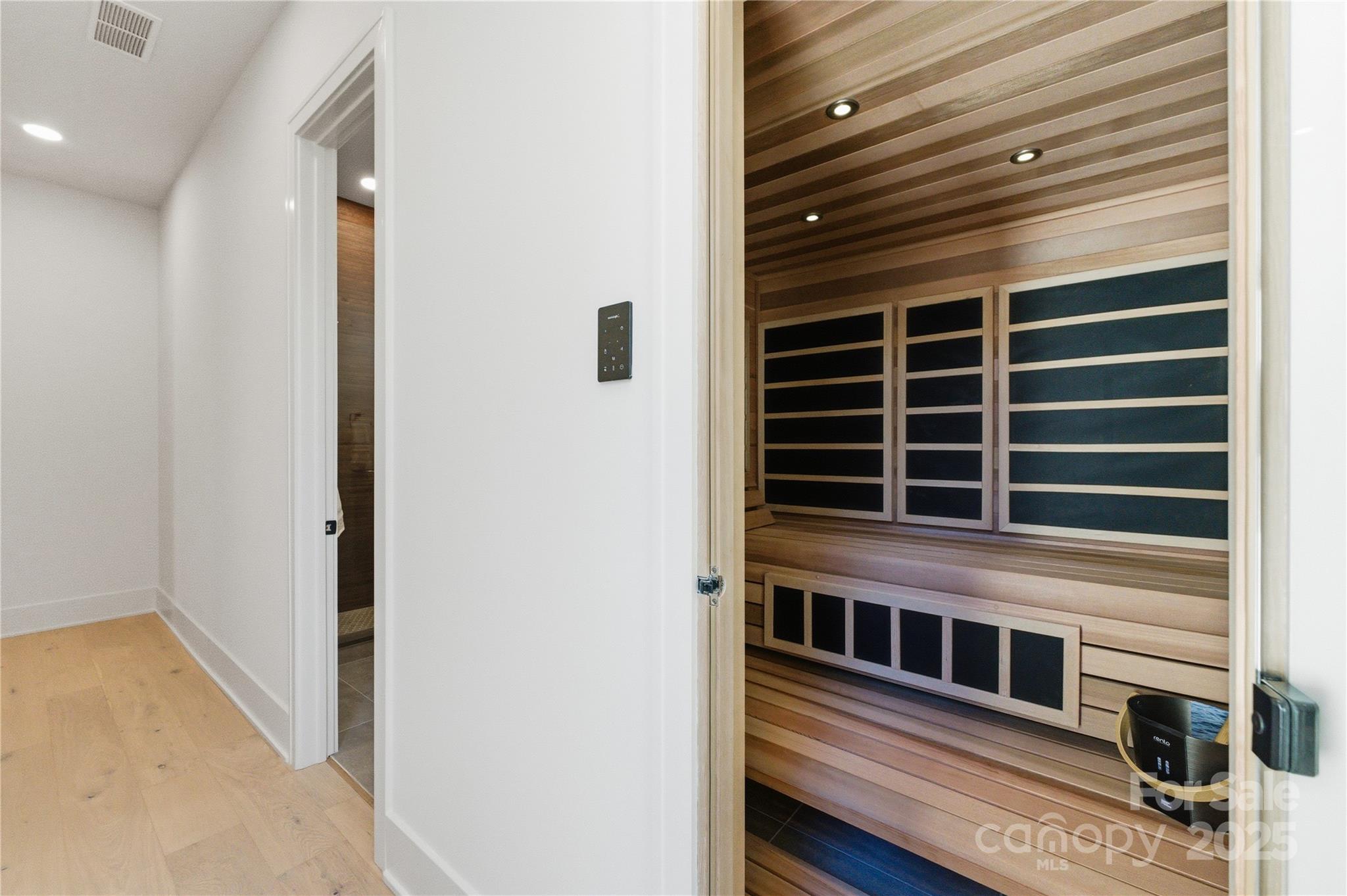 Twin Lakes - Residential