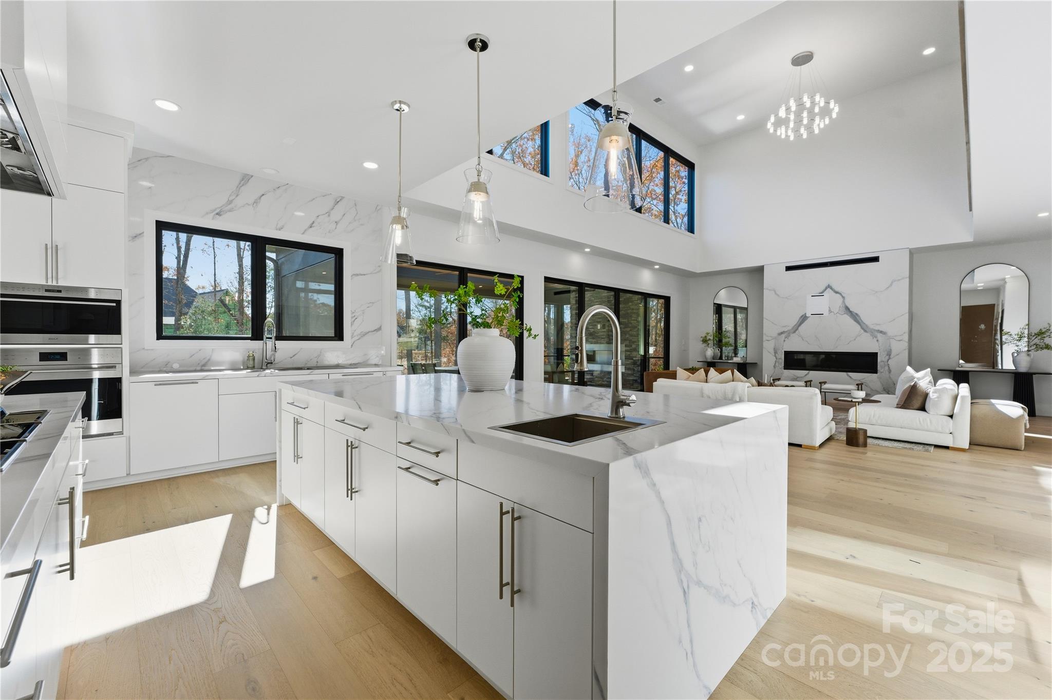 Twin Lakes - Residential