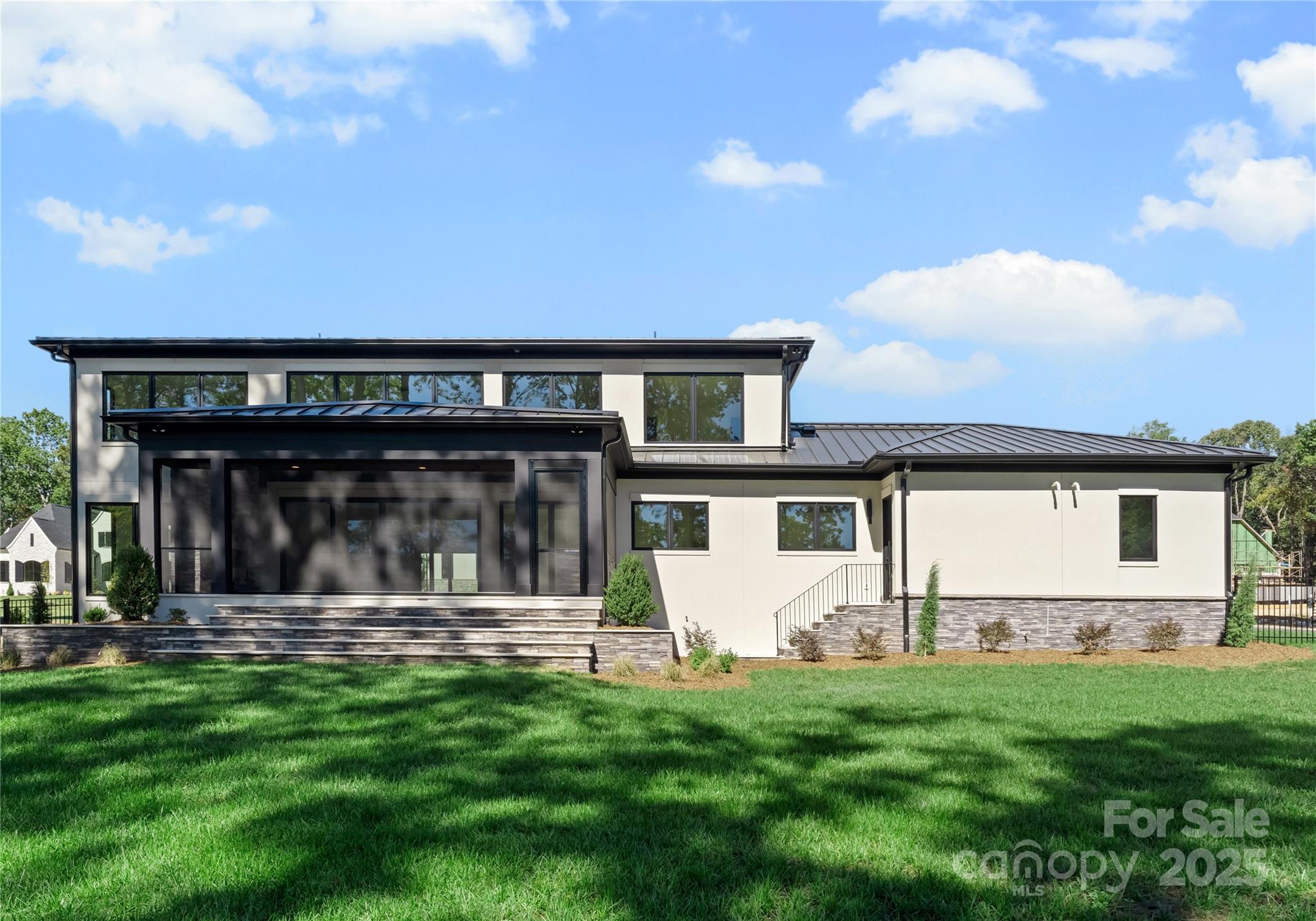 Twin Lakes - Residential