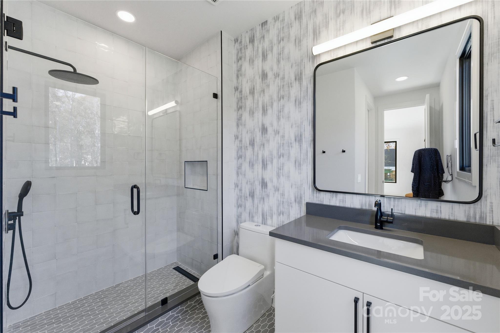 Twin Lakes - Residential