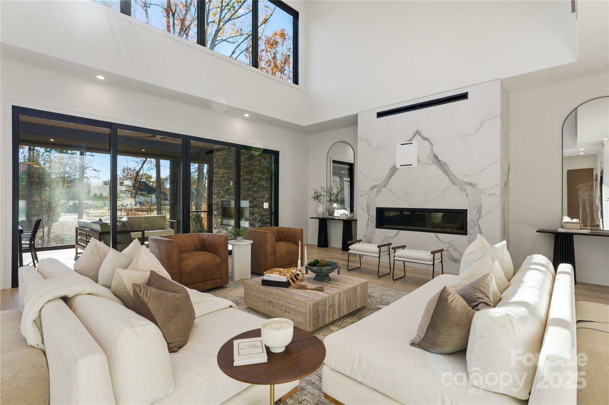 Twin Lakes - Residential