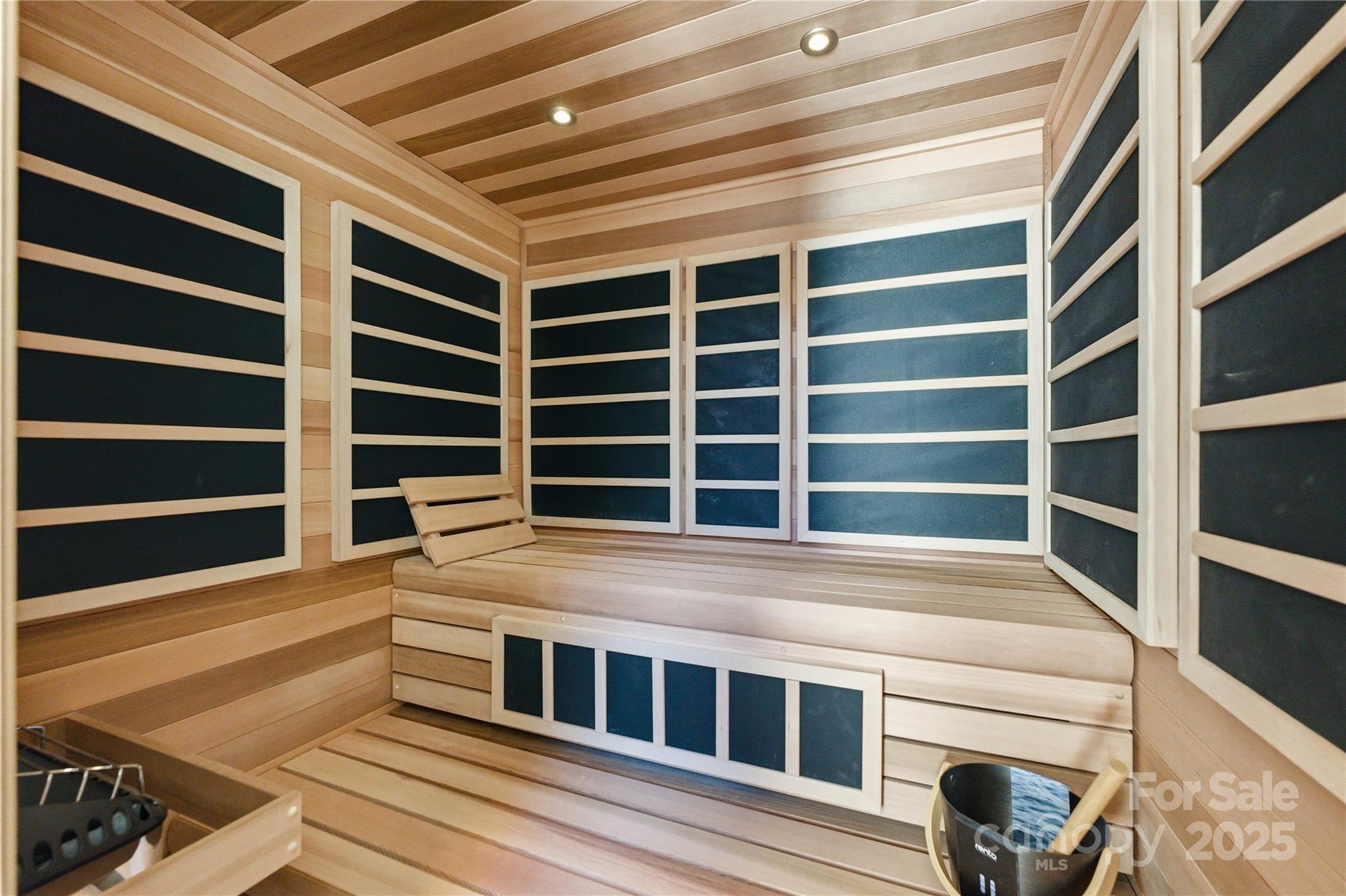 Twin Lakes - Residential