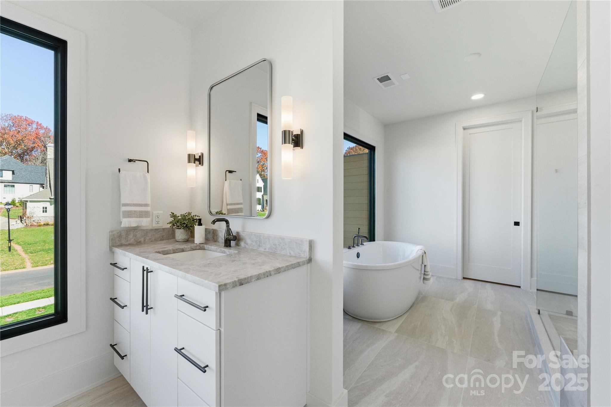 Twin Lakes - Residential