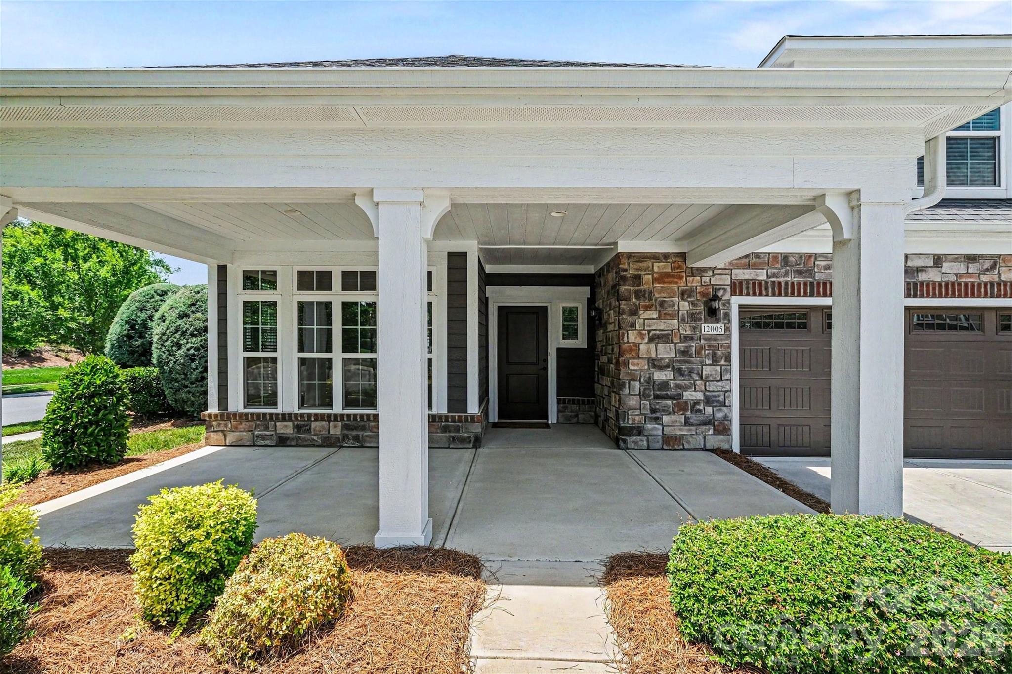 12005 Grove Crossing Drive