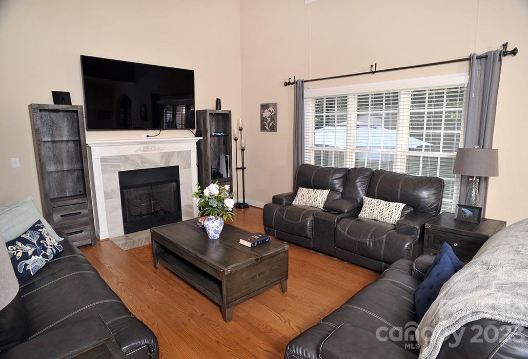 Balfour Springs - Residential