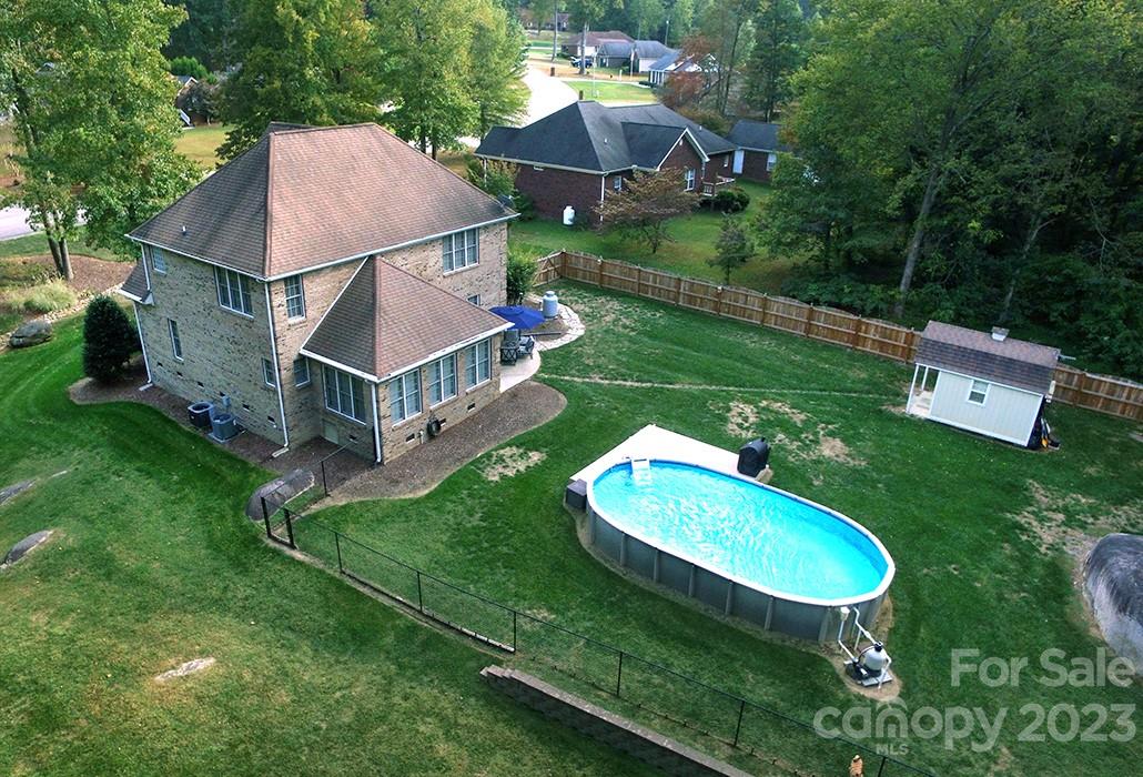 Balfour Springs - Residential