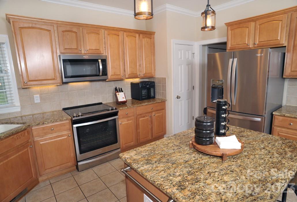 Balfour Springs - Residential