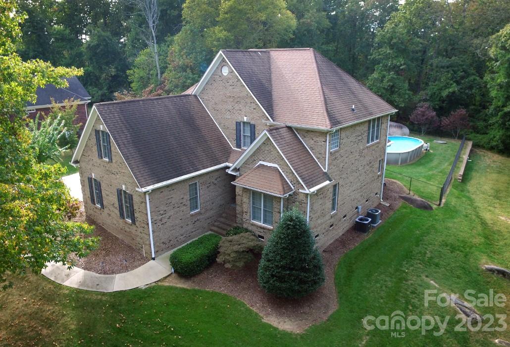 Balfour Springs - Residential