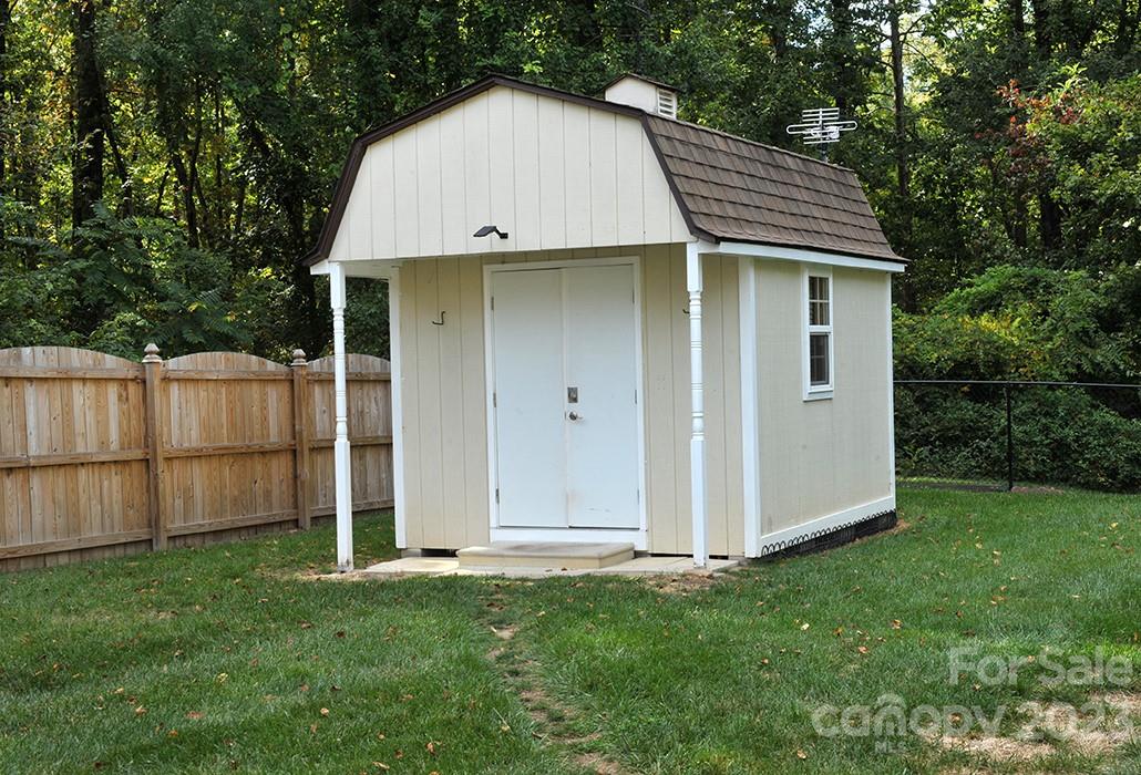 Balfour Springs - Residential