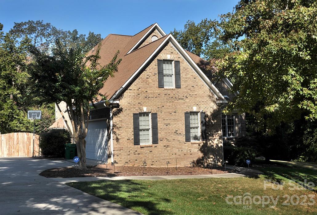 Balfour Springs - Residential