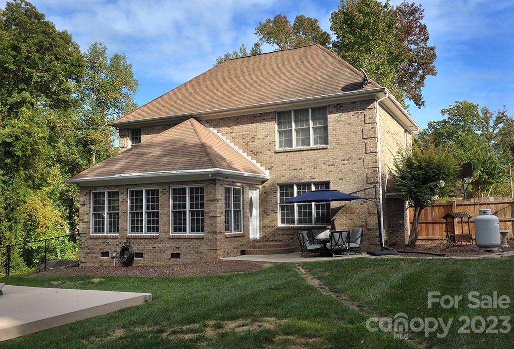 Balfour Springs - Residential