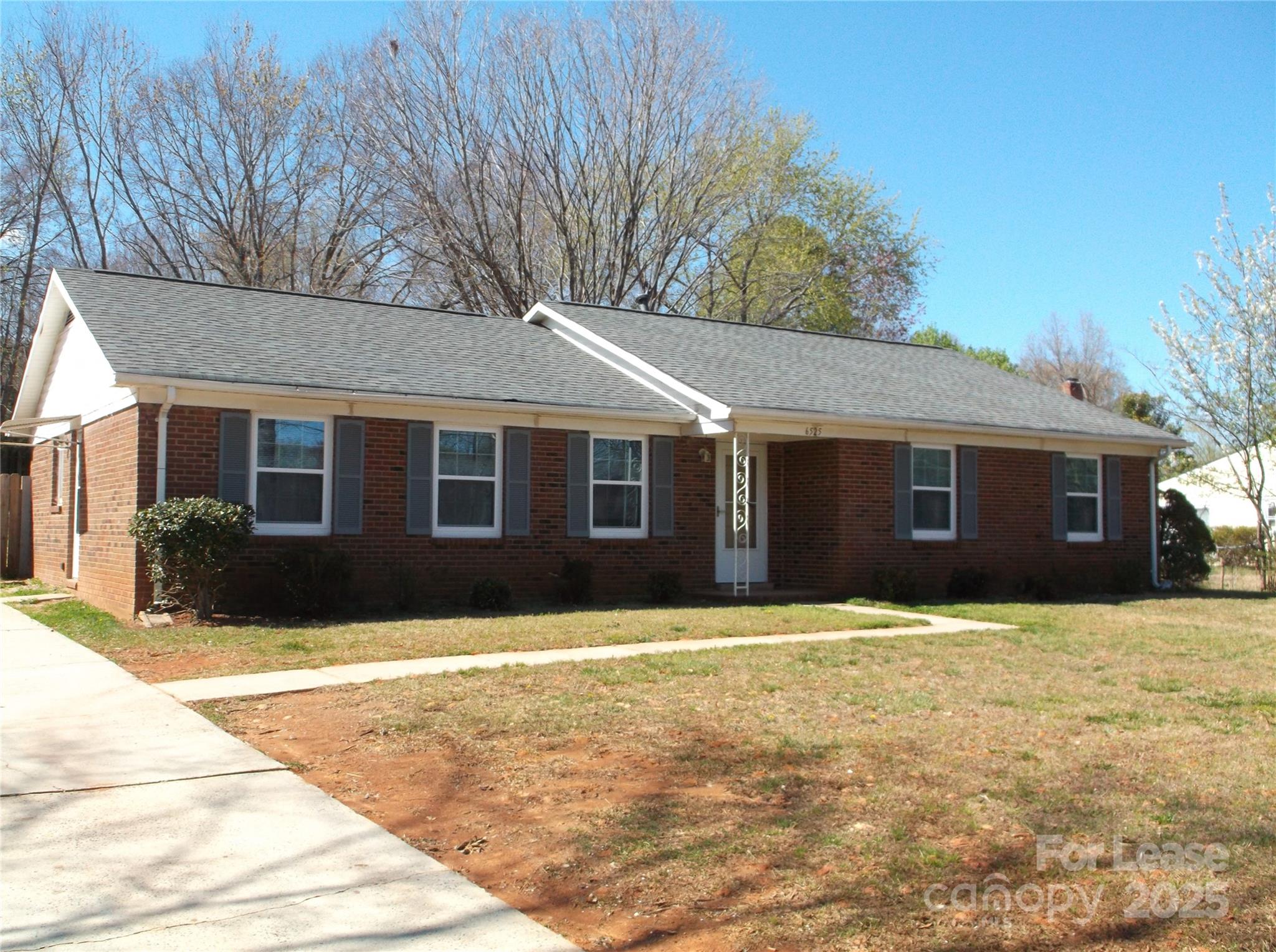 Eastwoods - Residential Lease