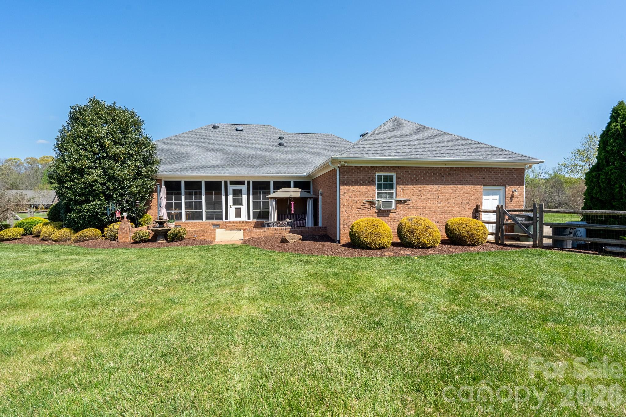 Davis Farm - Residential