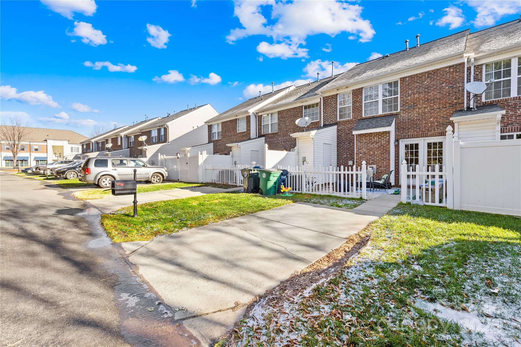 Oakhurst - Residential